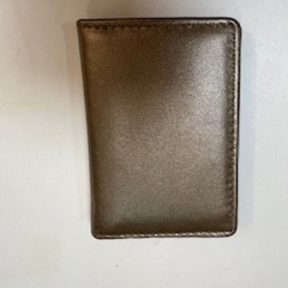 Winn International Leather Card Case Gold